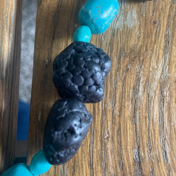 Artisan Turquoise and lava stone style bohemian necklace - Picture 4 of 6